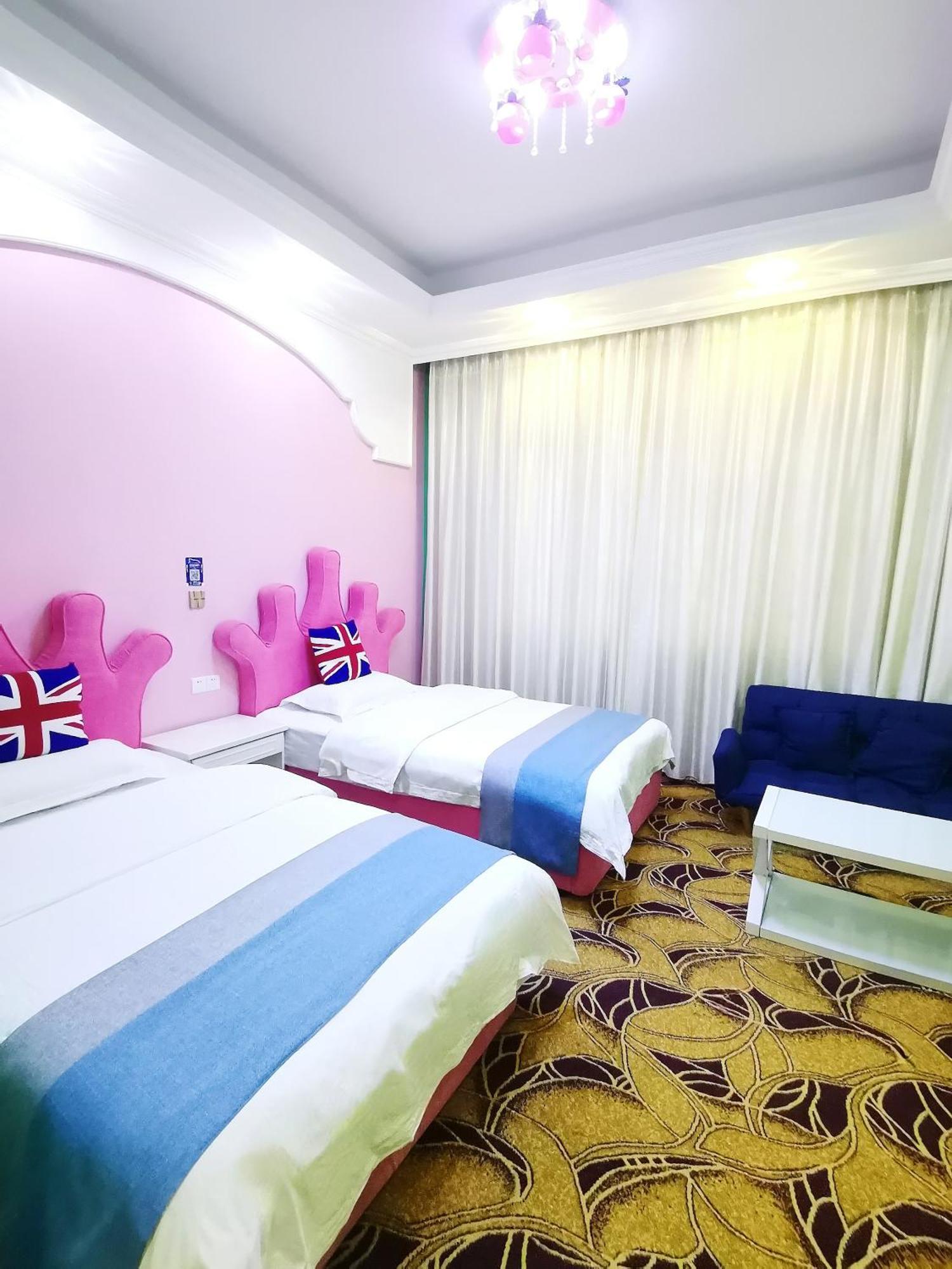 Emeishan Moon Bay Hotel Buitenkant foto