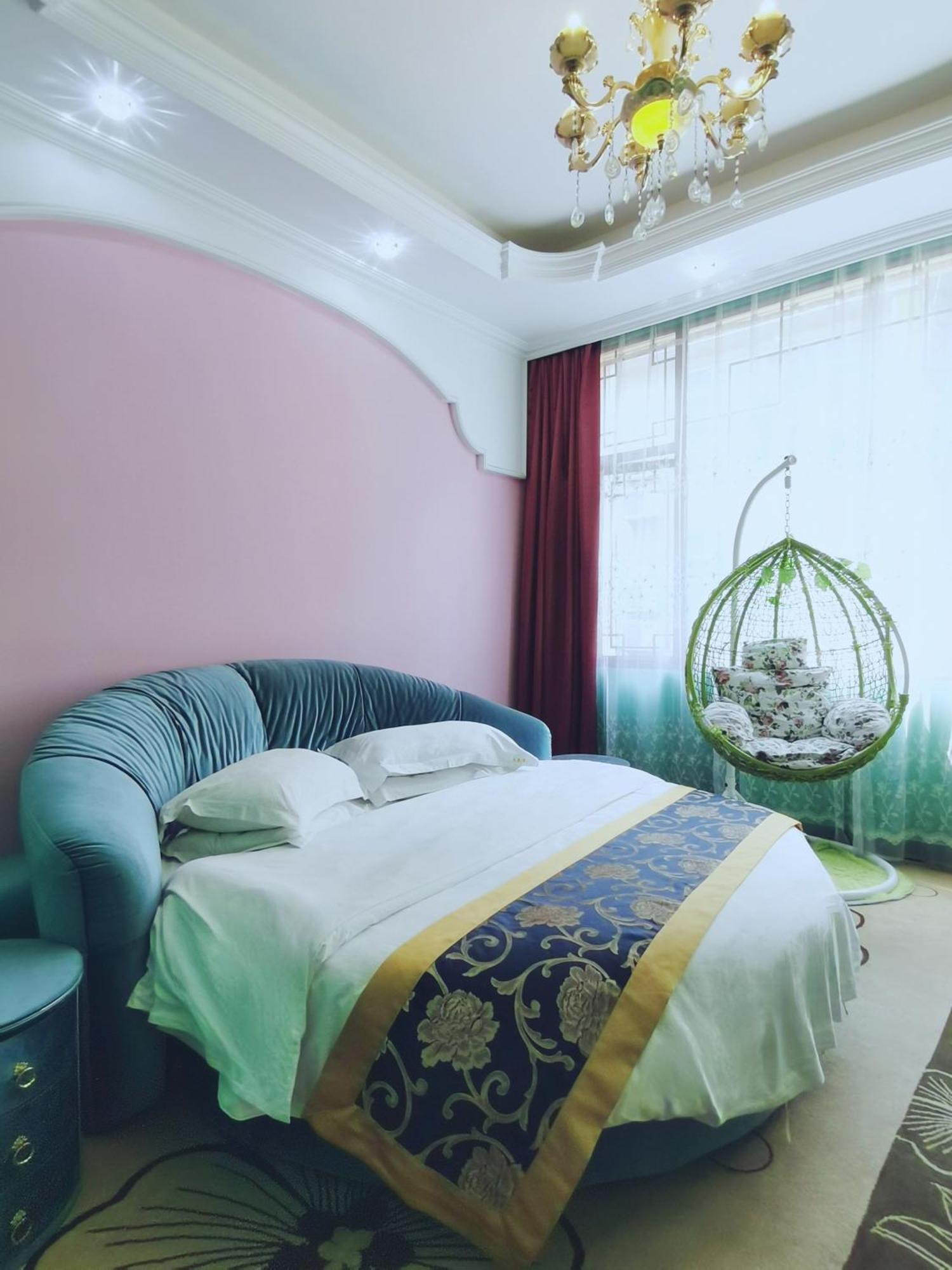 Emeishan Moon Bay Hotel Buitenkant foto