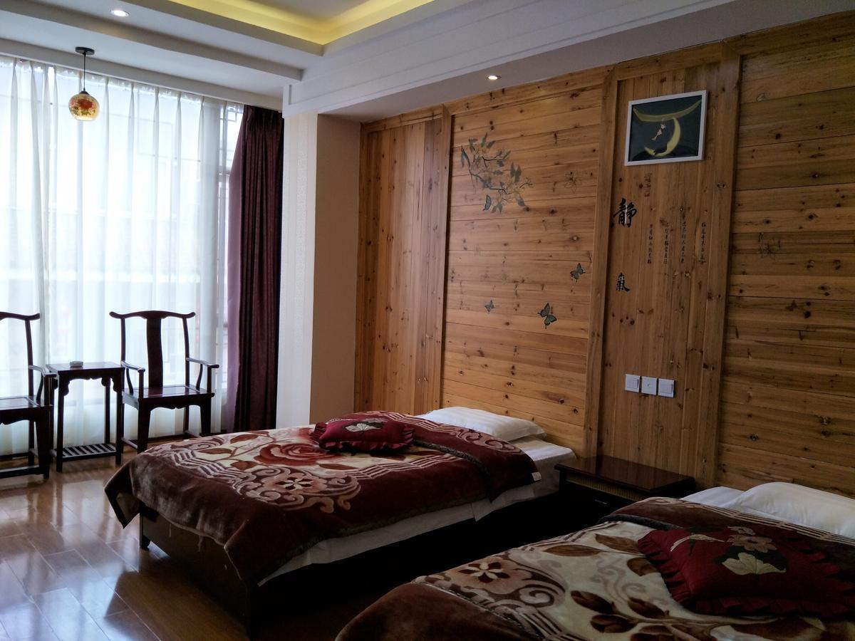 Emeishan Moon Bay Hotel Buitenkant foto