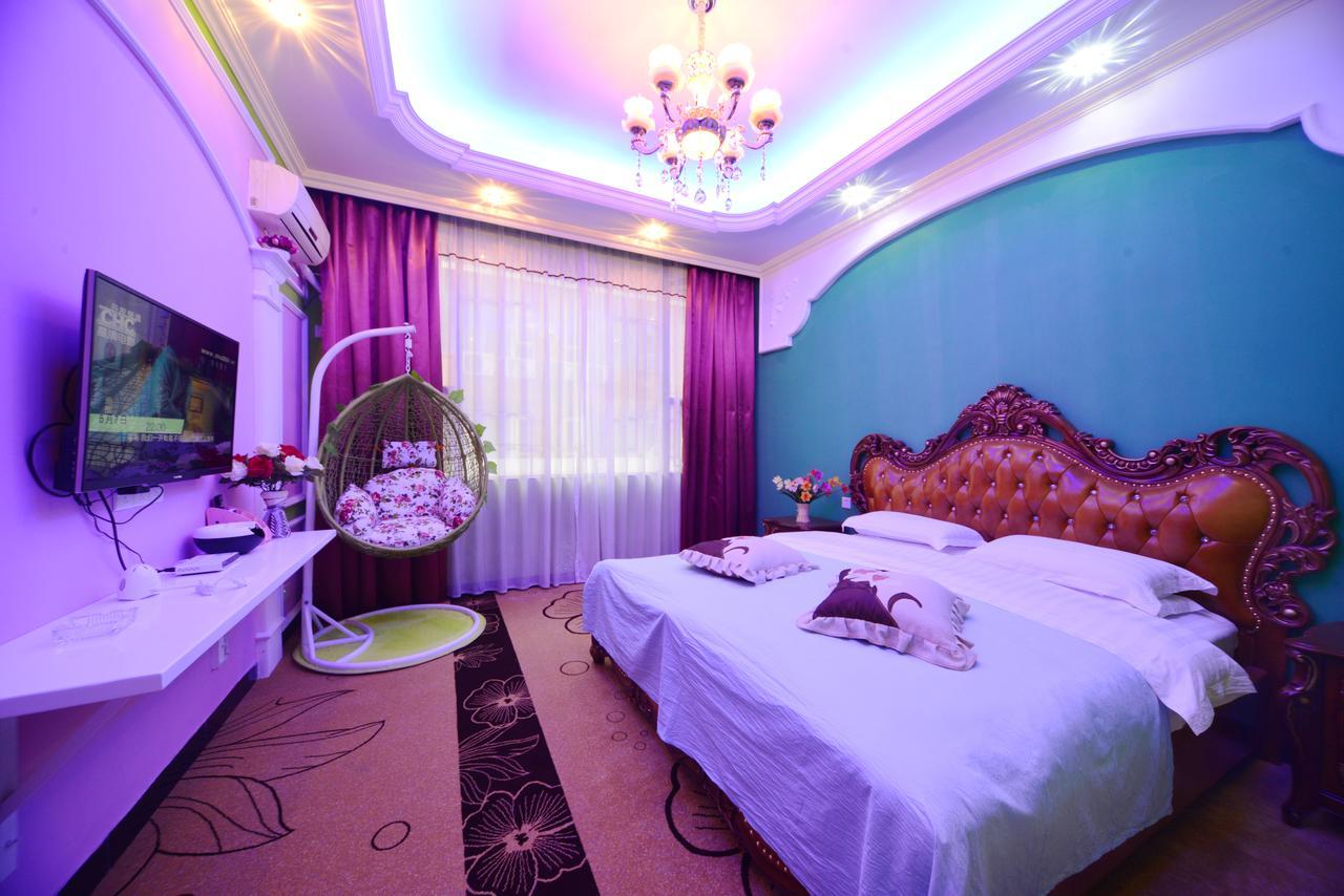 Emeishan Moon Bay Hotel Buitenkant foto